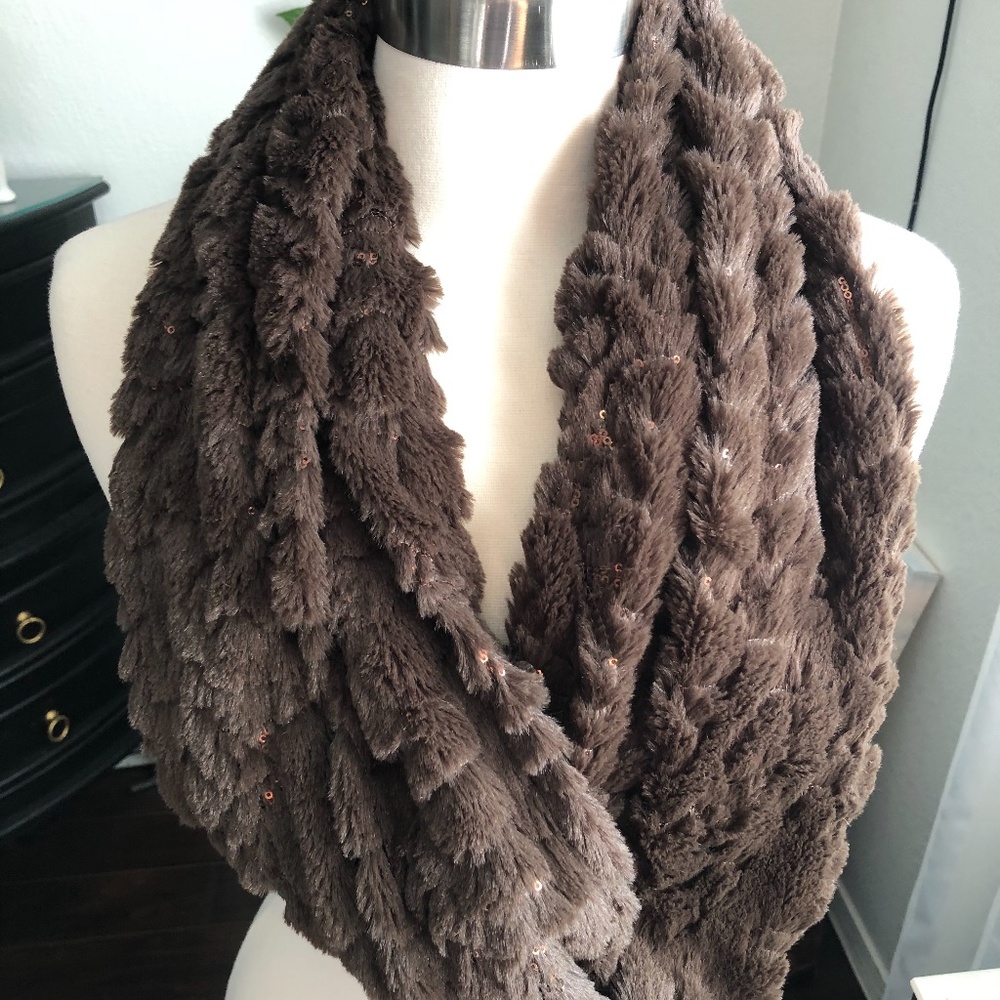 Brown Faux Fur Infinity Scarf with Bronze Sequins